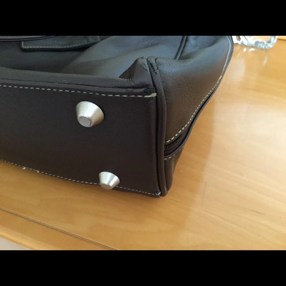 Buxton brown messenger bag laptop travel cary on commute bag unisex